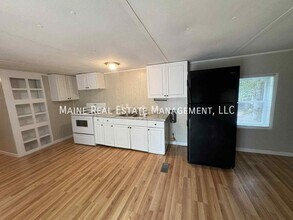 19 Balsam Ln in Levant, ME - Building Photo - Building Photo