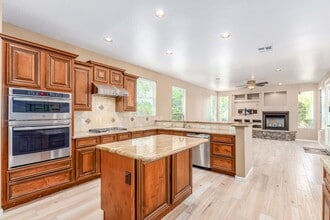 5216 E Sierra Sunset Trail in Cave Creek, AZ - Building Photo - Building Photo