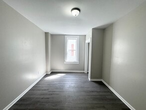 211 E Gale St in Edenton, NC - Building Photo - Building Photo