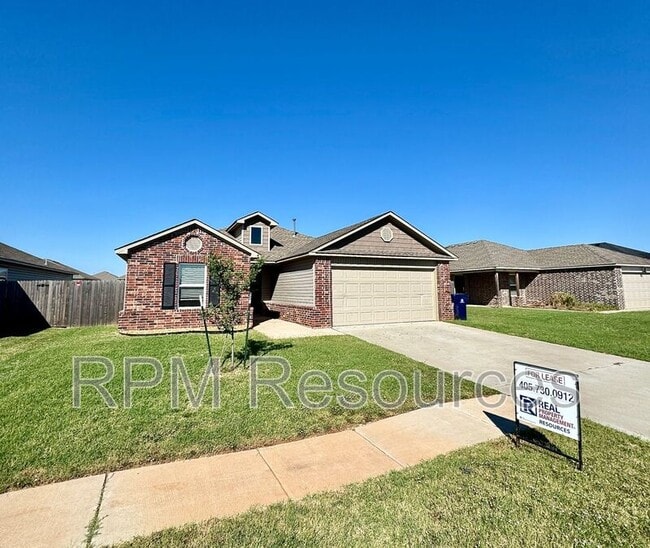 1913 Mason Ln in Oklahoma City, OK - Building Photo - Building Photo