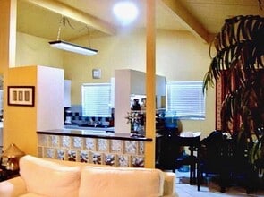 5443 Baja Dr in San Diego, CA - Building Photo - Building Photo