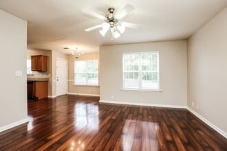 4905 Ripple Cove in Nashville, TN - Building Photo - Building Photo