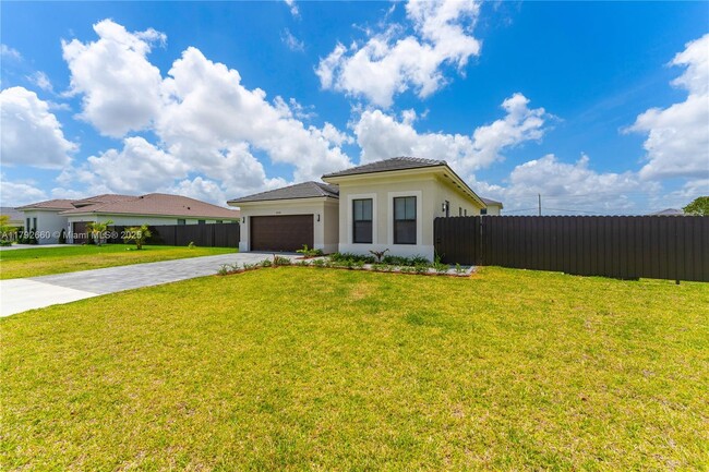 32206 SW 196th Ave in Homestead, FL - Building Photo - Building Photo