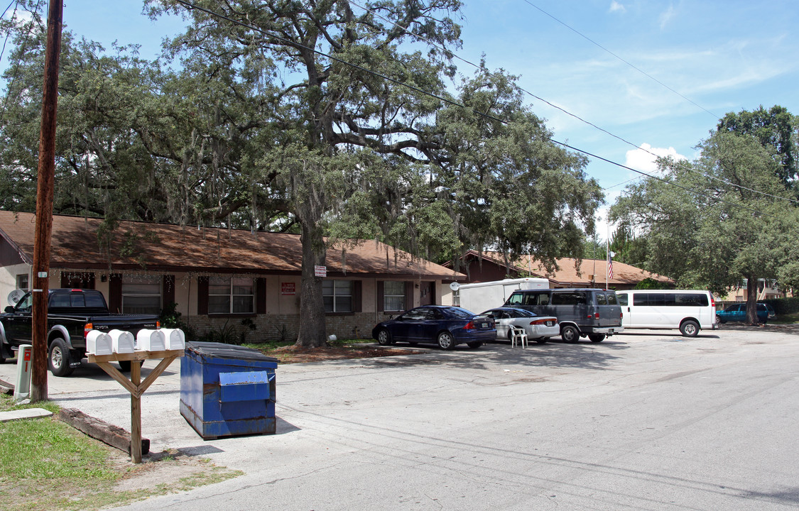 1416 E 140th Ave in Tampa, FL - Building Photo