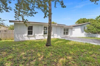 3505 SW 12th Ct in Fort Lauderdale, FL - Building Photo - Building Photo