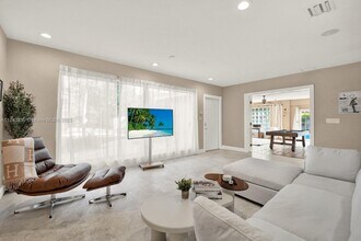 1600 SW 10th St in Fort Lauderdale, FL - Building Photo - Building Photo