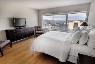 Clay Park Tower Apartments in San Francisco, CA - Building Photo - Building Photo