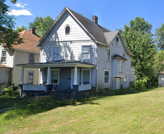 property at 1243 Louisiana Ave NW