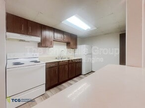 2406 Marquette Rd in Peru, IL - Building Photo - Building Photo