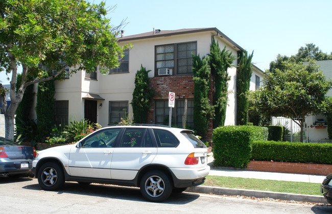 112 W Lomita Ave in Glendale, CA - Building Photo - Building Photo