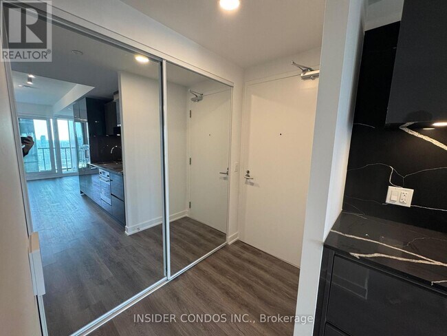property at 3010-3238 SIMCOE St