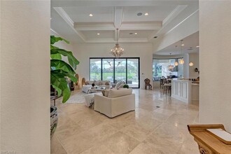 9683 Lipari Ct, Unit 2004 in Naples, FL - Building Photo - Building Photo