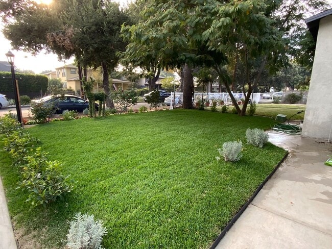 520 Cypress Ave-Unit -520 in Pasadena, CA - Building Photo - Building Photo