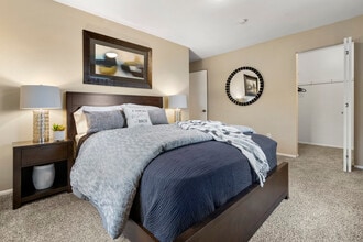 Colonial Terrace in St. Louis Park, MN - Foto de edificio - Building Photo