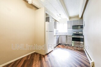 2401 S Gaylord St in Denver, CO - Building Photo - Building Photo