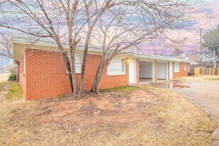 2328 62nd St in Lubbock, TX - Building Photo