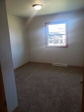 1506 Broad Ave NW in Canton, OH - Building Photo - Building Photo