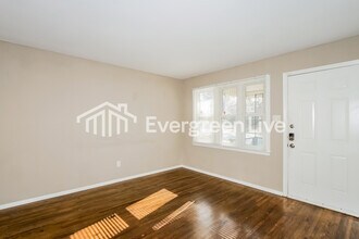 2136 Pamela Dr in Memphis, TN - Building Photo - Building Photo