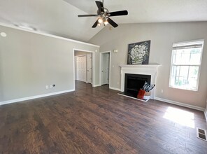 601 E Jones Ave in Wake Forest, NC - Building Photo - Building Photo