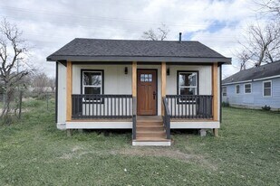 2915 Creston Dr in Houston, TX - Building Photo