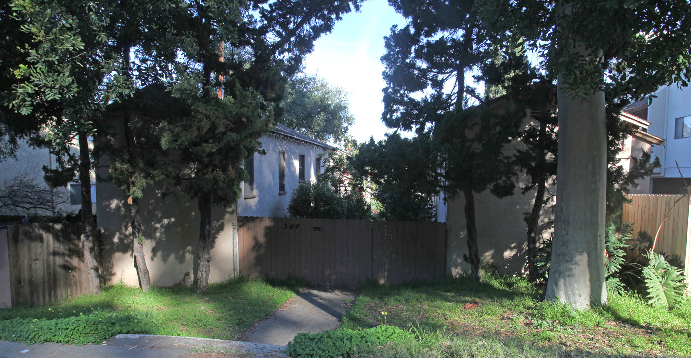 344 Monterey Rd in South Pasadena, CA - Building Photo