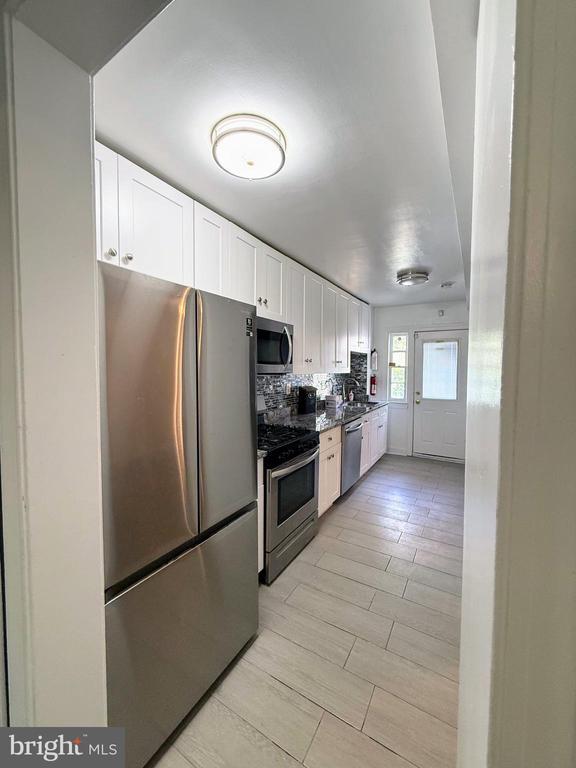 property at 1714 E St NE