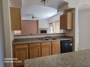6216 Calle Vizcaya NW in Albuquerque, NM - Building Photo - Building Photo