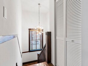 3345 N Springfield Ave in Chicago, IL - Building Photo - Building Photo