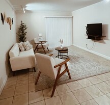 1700 SW 16th Ct in Gainesville, FL - Building Photo