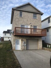 1722 W Sunstone Dr in Bloomington, IN - Building Photo - Building Photo