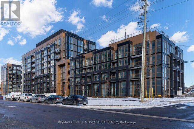 2333 Khalsa Gate in Oakville, ON - Building Photo - Building Photo