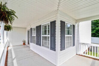 1000 Pershing Ct in Chesapeake, VA - Building Photo - Building Photo