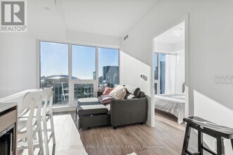 55 Mercer St in Toronto, ON - Building Photo - Building Photo
