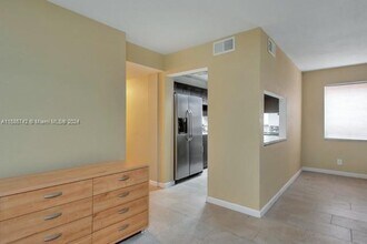 1750 N Congress Ave in West Palm Beach, FL - Building Photo - Building Photo