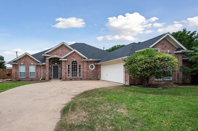 3 Savoy Ct