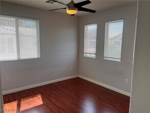 8782 Brindisi Park Ave in Las Vegas, NV - Building Photo - Building Photo