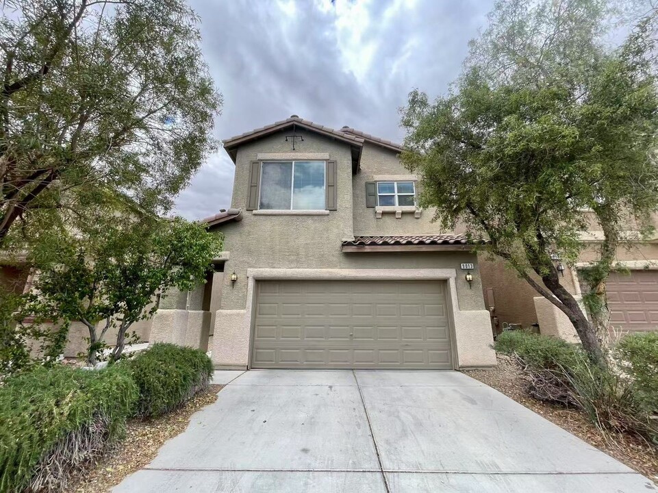 9013 Semillon St in Las Vegas, NV - Building Photo