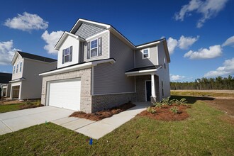 102 Fenway St in Savannah, GA - Building Photo - Building Photo