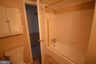 2624 Fort Farnsworth Rd in Alexandria, VA - Building Photo - Building Photo