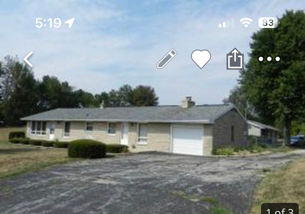 5301 S Fairfax Rd in Bloomington, IN - Building Photo