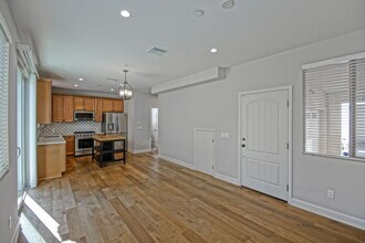 18514 Grevillea Ave in Redondo Beach, CA - Building Photo - Building Photo