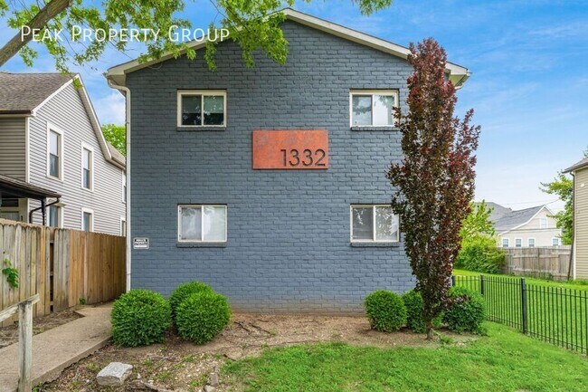 1332 Courtland Ave