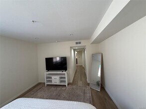 116 W Maple St in Glendale, CA - Building Photo - Building Photo