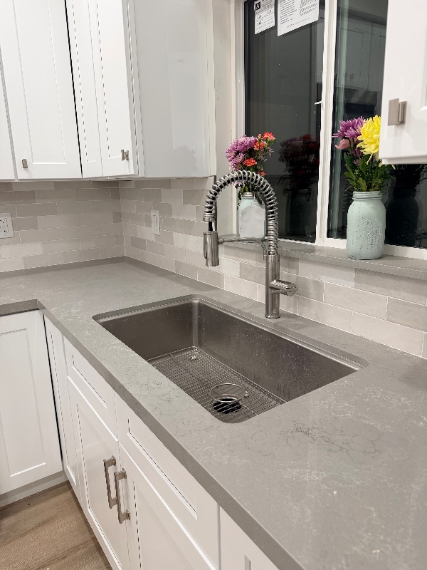 11422 Pomering Rd in Downey, CA - Building Photo - Building Photo