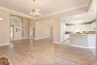 2221 Grinelle Dr in Plano, TX - Building Photo - Building Photo