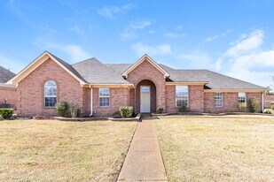5505 Patsy Cir E in Memphis, TN - Building Photo