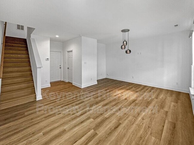 6925 Dunton Rd in Chesterfield, VA - Building Photo - Building Photo