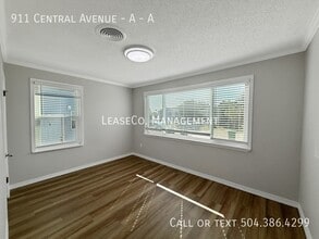 911 Central Ave in Gretna, LA - Building Photo - Building Photo