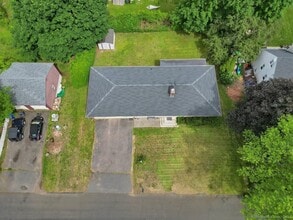 38 Craig Ave in Southington, CT - Building Photo - Building Photo