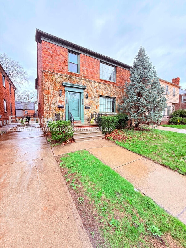 property at 20129 Stratford Rd